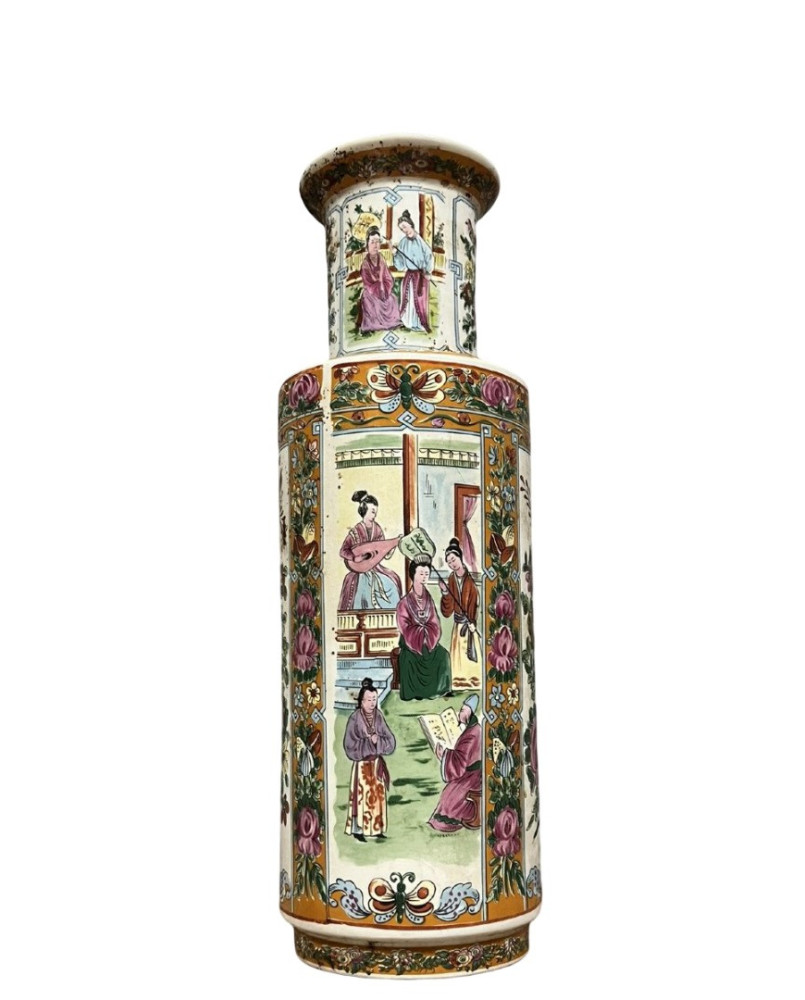 Le village de 58 brocanteurs - Vase Chinois forme rouleau, Style Famille Rose, en porcelaine Peint main
