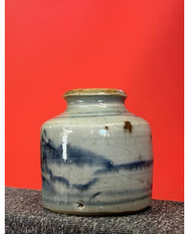 Le village de 58 brocanteurs - Asie XVIIIe : pot a gingembre en porcelaine