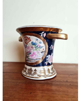 Le village de 58 brocanteurs - Buffet époque Empire en noyer