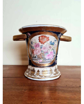 Le village de 58 brocanteurs - Buffet époque Empire en noyer