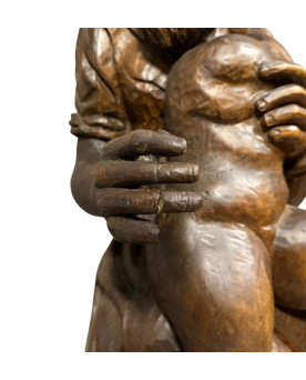 Le village de 58 brocanteurs -Ecole Française du XVIIème : très grande sculpture figurant une maternité / haut 120cm