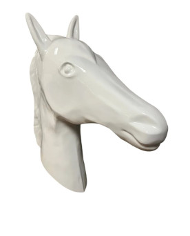 Le village de 58 brocanteurs - Monumentale Sculpture design: cheval en résine par Philippe Arrachard (1962) / haut 165cm