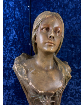 Le village de 58 brocanteurs - d'Après Villanis : Buste En Terre Cuite époque Art Nouveau Vers 1900 / H52cm