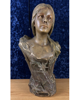 Le village de 58 brocanteurs - d'Après Villanis : Buste En Terre Cuite époque Art Nouveau Vers 1900 / H52cm
