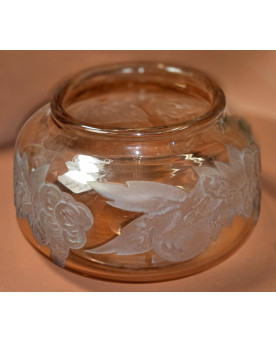 Le village de 58 brocanteurs - Legras : trés important vase en verre a motifs dégagés a l'acide