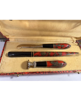 Le village de 58 brocanteurs - Coffret d'ecriture en bakelite époque Art Déco