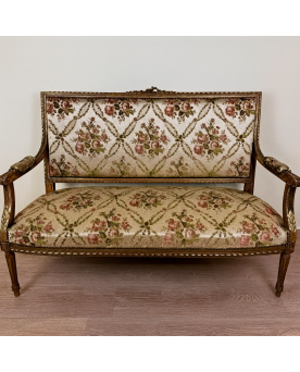 Le village de 58 brocanteurs - Banquette De Style Louis XVI En Bois Doré