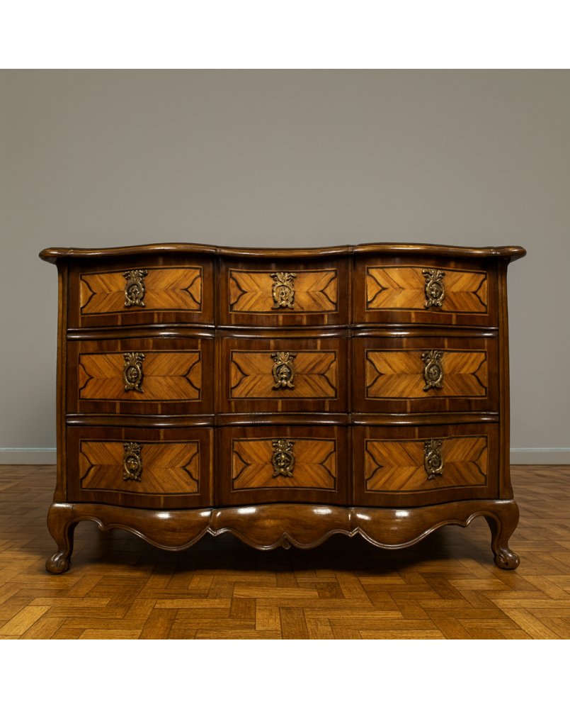 Le village de 58 brocanteurs - Armoire Alsacienne époque Louis XIII en noyer massif