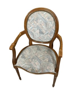 Le village de 58 brocanteurs - Paire de fauteuils louis XVI a dossiers médaillons