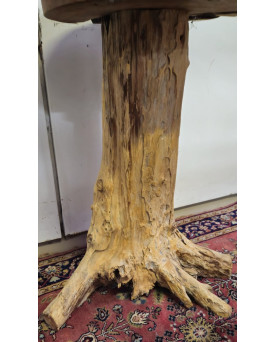 Le village de 58 brocanteurs - Travail d'art Populaire : table d’appoint ou sellette réalisée à partir d’un tronc d’arbre
