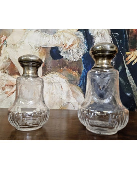 Le village de 58 brocanteurs -  Secrétaire époque Empire en noyer