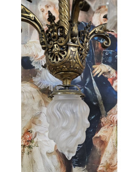 Le village de 58 brocanteurs - Buffet époque Empire en noyer