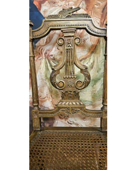 Le village de 58 brocanteurs -  Vitrine Venitienne en bois peint