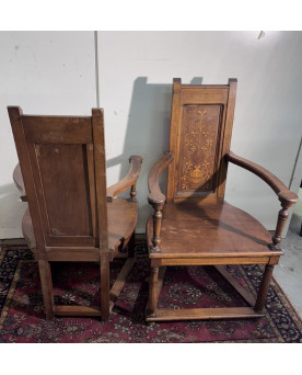 Le village de 58 brocanteurs -  Vitrine Venitienne en bois peint