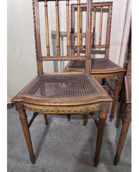 Le village de 58 brocanteurs -  Vitrine Venitienne en bois peint