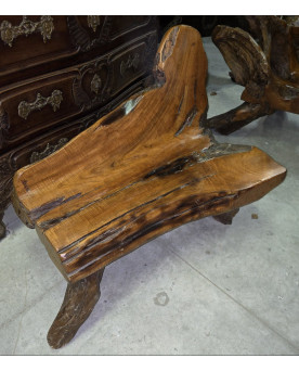 Le village de 58 brocanteurs -  Vitrine Venitienne en bois peint