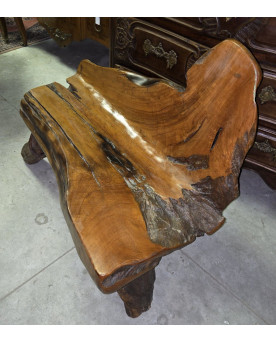 Le village de 58 brocanteurs -  Vitrine Venitienne en bois peint