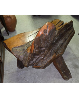 Le village de 58 brocanteurs -  Vitrine Venitienne en bois peint