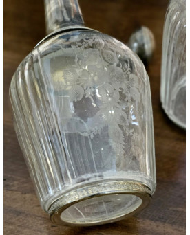 Village des brocanteurs 58 - paire de carafes anciennes en cristal et argent massif