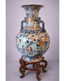 Le village de 58 brocanteurs - Asie XXeme : très important vase imari en porcelaine / h 118cm