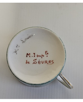 Le village de 58 brocanteurs - Buffet époque Empire en noyer