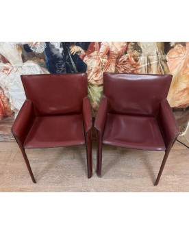 Le village de 58 brocanteurs - Paire de Fauteuils en cuir des années 70 par De Couro of Brazil (signés)