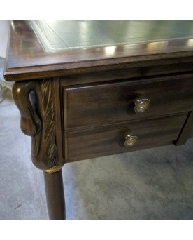 Le village de 58 brocanteurs - Bureau Ministre de centre style empire a cols de cygnes en acajou