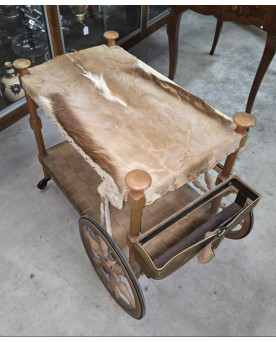 Le village de 58 brocanteurs - Lombardie XVII : trés importante paire de pique cierges en bois laqué et doré