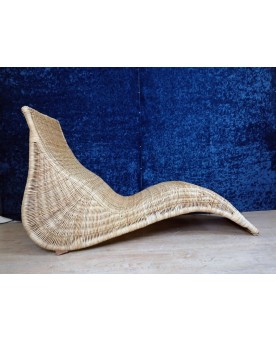 Le village de 58 brocanteurs -  Vitrine Venitienne en bois peint