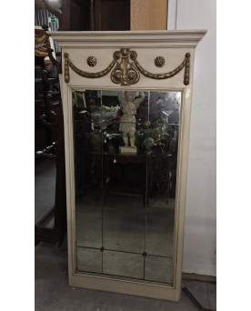 Le village de 58 brocanteurs - Buffet époque Empire en noyer