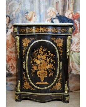 Le village de 58 brocanteurs - Meuble Boulle galbé époque Napoléon III en bois laqué et marquéterie