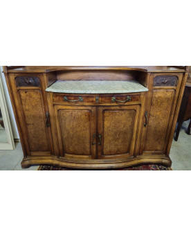 Le village de 58 brocanteurs - D'après Gauthier-Poinsignon : grand buffet a deux corps époque Art Nouveau en noyer et loupe