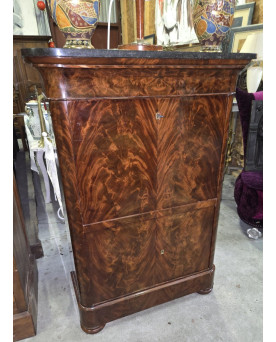 Le village de 58 brocanteurs - Secrétaire époque Restauration en acajou flammé