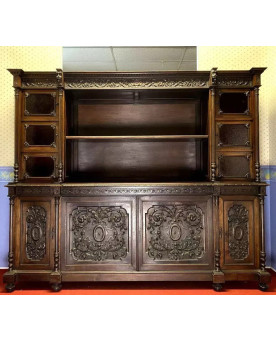 Le village de 58 brocanteurs - Buffet époque Empire en noyer