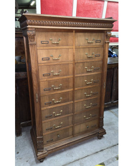 Le village de 58 brocanteurs - Buffet époque Empire en noyer
