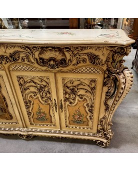 Le village de 58 brocanteurs - Buffet en Enfilade de forme galbée louis XV Vénitien en bois laqué, peint et doré