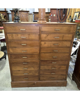 Le village de 58 brocanteurs - Ancien meuble de metier a tiroirs en chene massif époque XIXeme