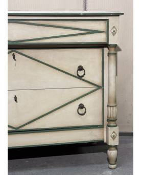 Le village de 58 brocanteurs - Commode style consulat en bois laqué