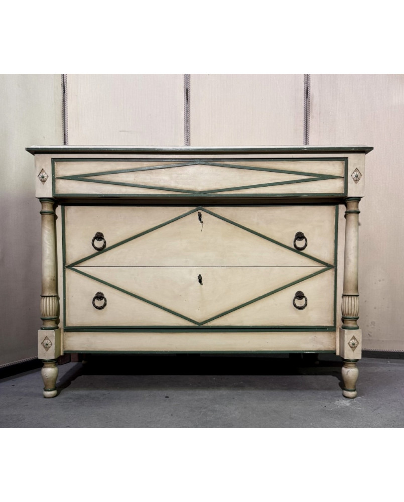 Le village de 58 brocanteurs - Commode style consulat en bois laqué