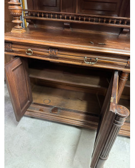 Le village de 58 brocanteurs - Buffet a deux corps style Renaissance en noyer