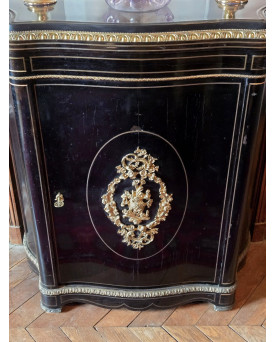 Le village de 58 brocanteurs - Buffet époque Empire en noyer