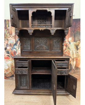 Le village de 58 brocanteurs - Cabinet Style Renaissance En Bois Sculpté