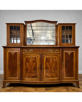 Le village de 58 brocanteurs - Important buffet époque Art Nouveau en noyer
