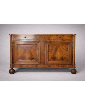 Le village de 58 brocanteurs - Buffet Bourguignon époque Louis Philippe en noyer