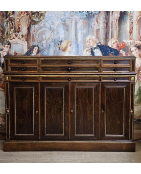 Le village de 58 brocanteurs - Buffet en enfilade en palissandre époque Charles X, de belle qualité d’ébénisterie