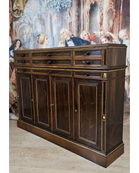 Le village de 58 brocanteurs - Buffet en enfilade en palissandre époque Charles X, de belle qualité d’ébénisterie