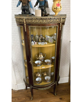 Le village de 58 brocanteurs - Buffet époque Empire en noyer