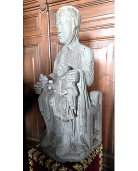 Le village de 58 brocanteurs - Vierge à l’Enfant – XVIIIᵉ siècle – Pierre de Bourgogne