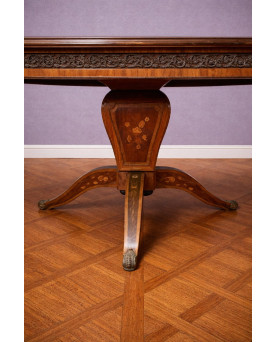 Le village de 58 brocanteurs - Table guéridon ovale ancienne en marqueterie – Style Napoléon III / XXe siècle