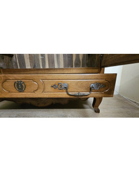Le village de 58 brocanteurs - Armoire « de Sennecey » – époque Louis XV / XVIIIe - noyer massif M